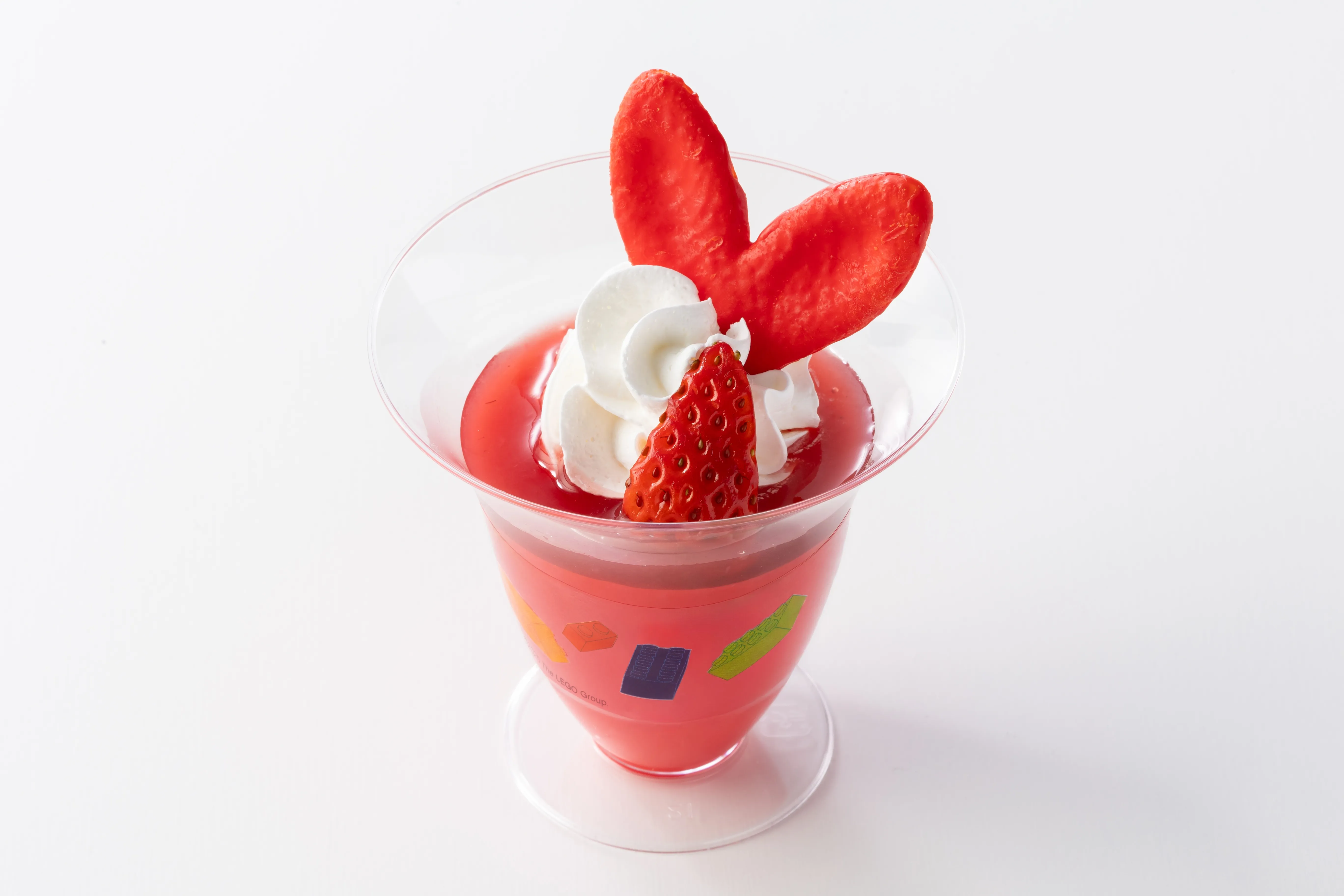 Strawberry Pudding With Bunny Ears１