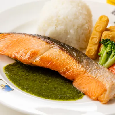 Ktr_Salmon Saute Set With Basil Sauce