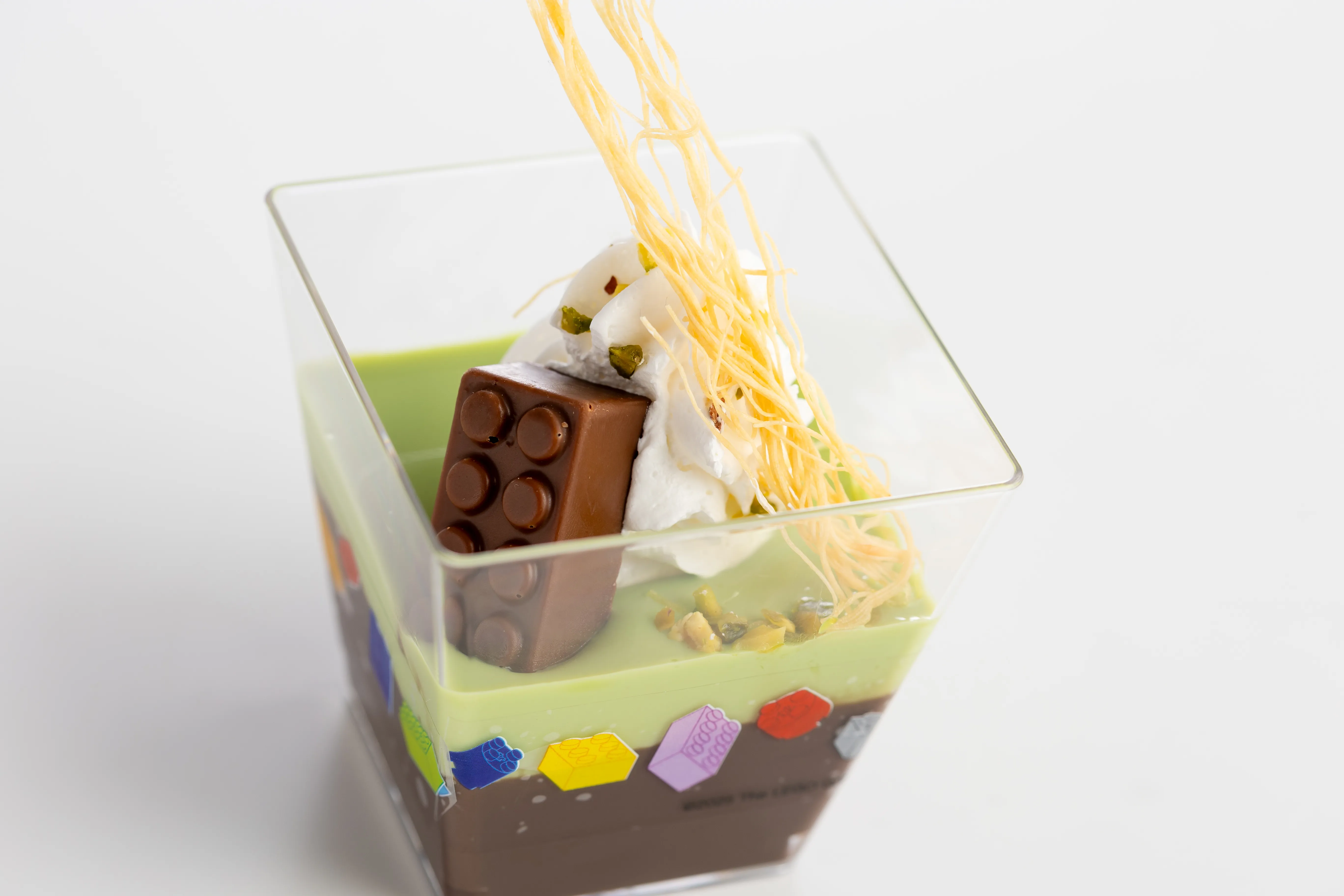Spider Web Mousse (Chocolate And Pistachio)