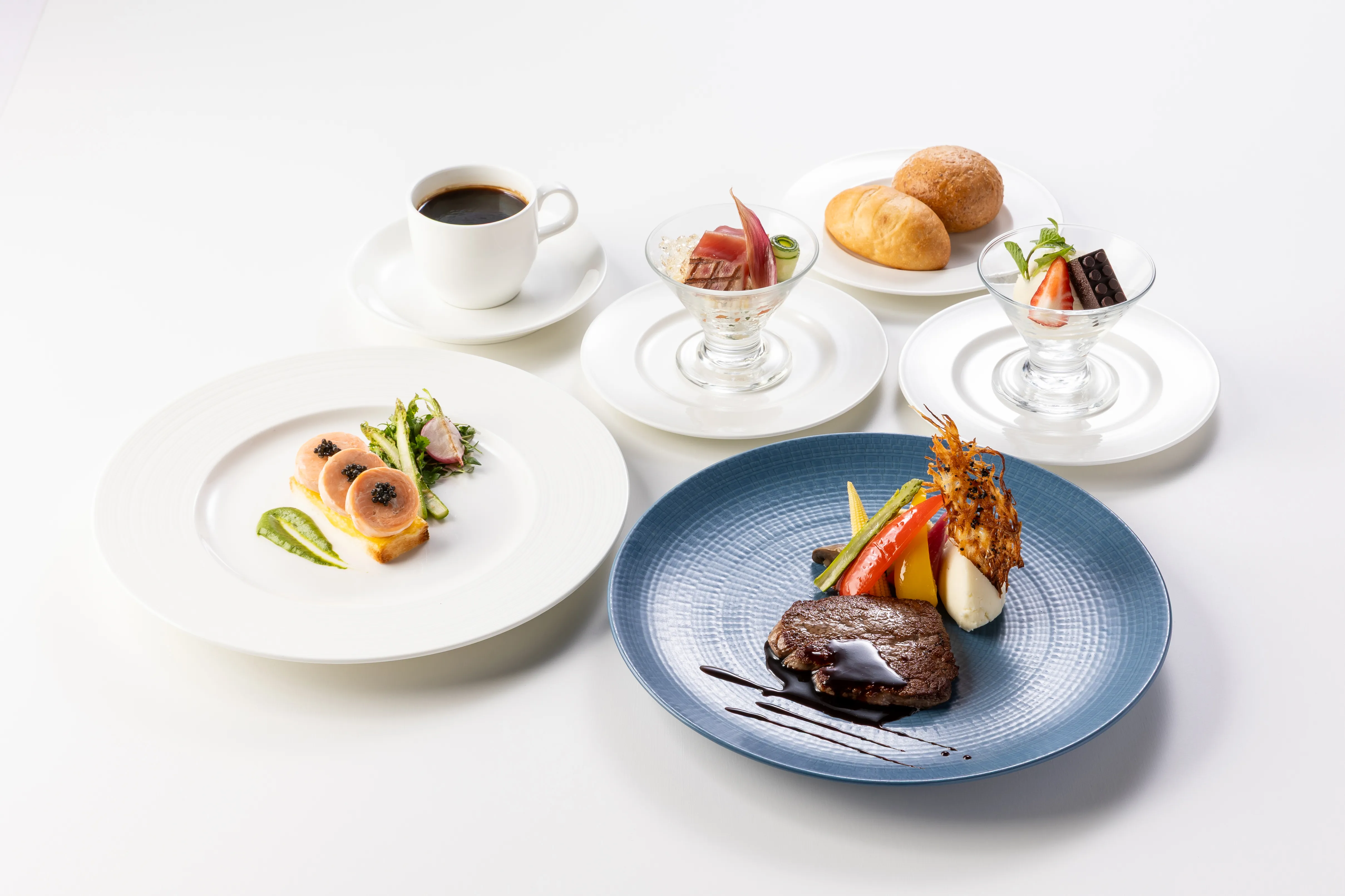 スカイラインコース ￥8000 知多牛