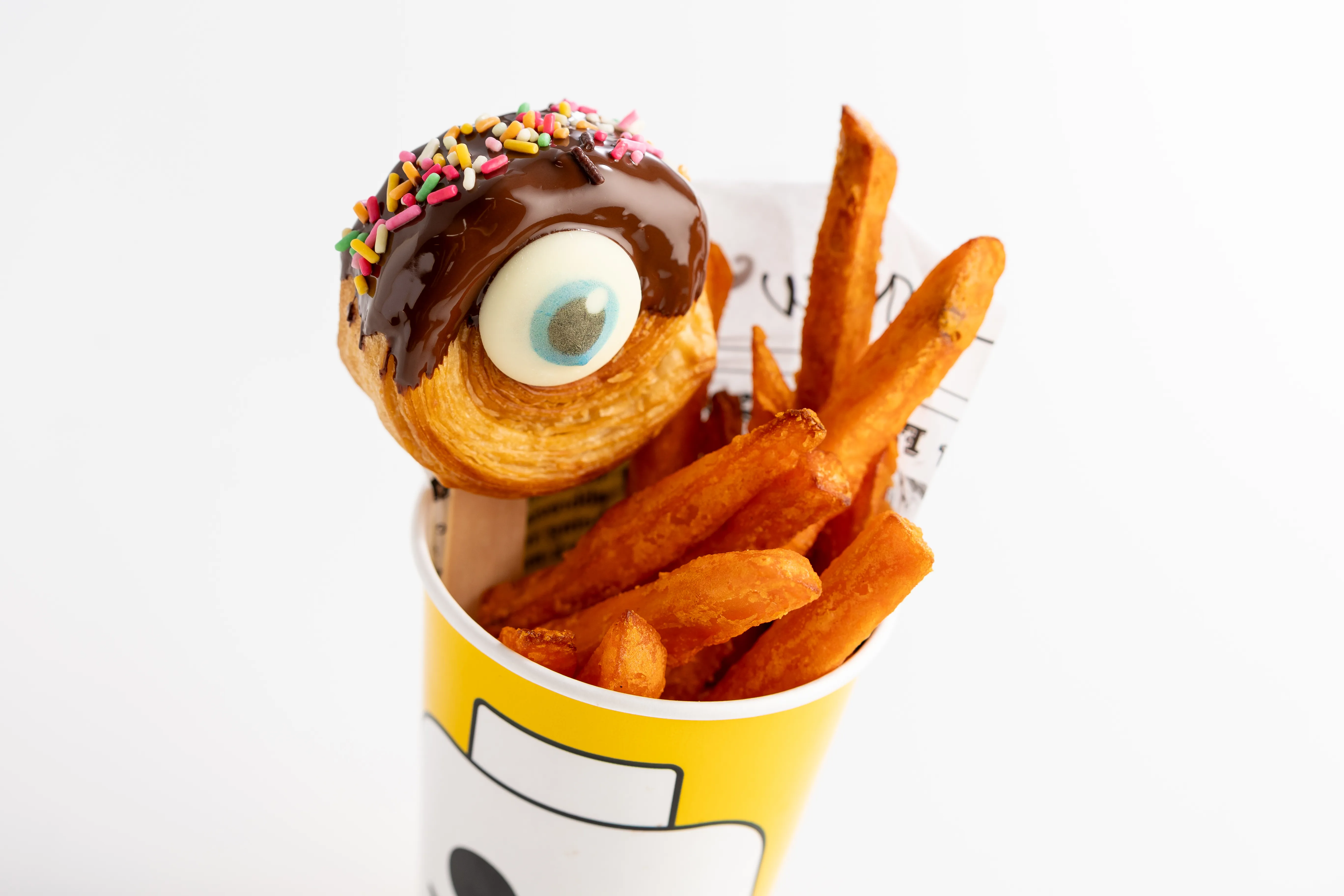 Black Monster Danish Roll Cup