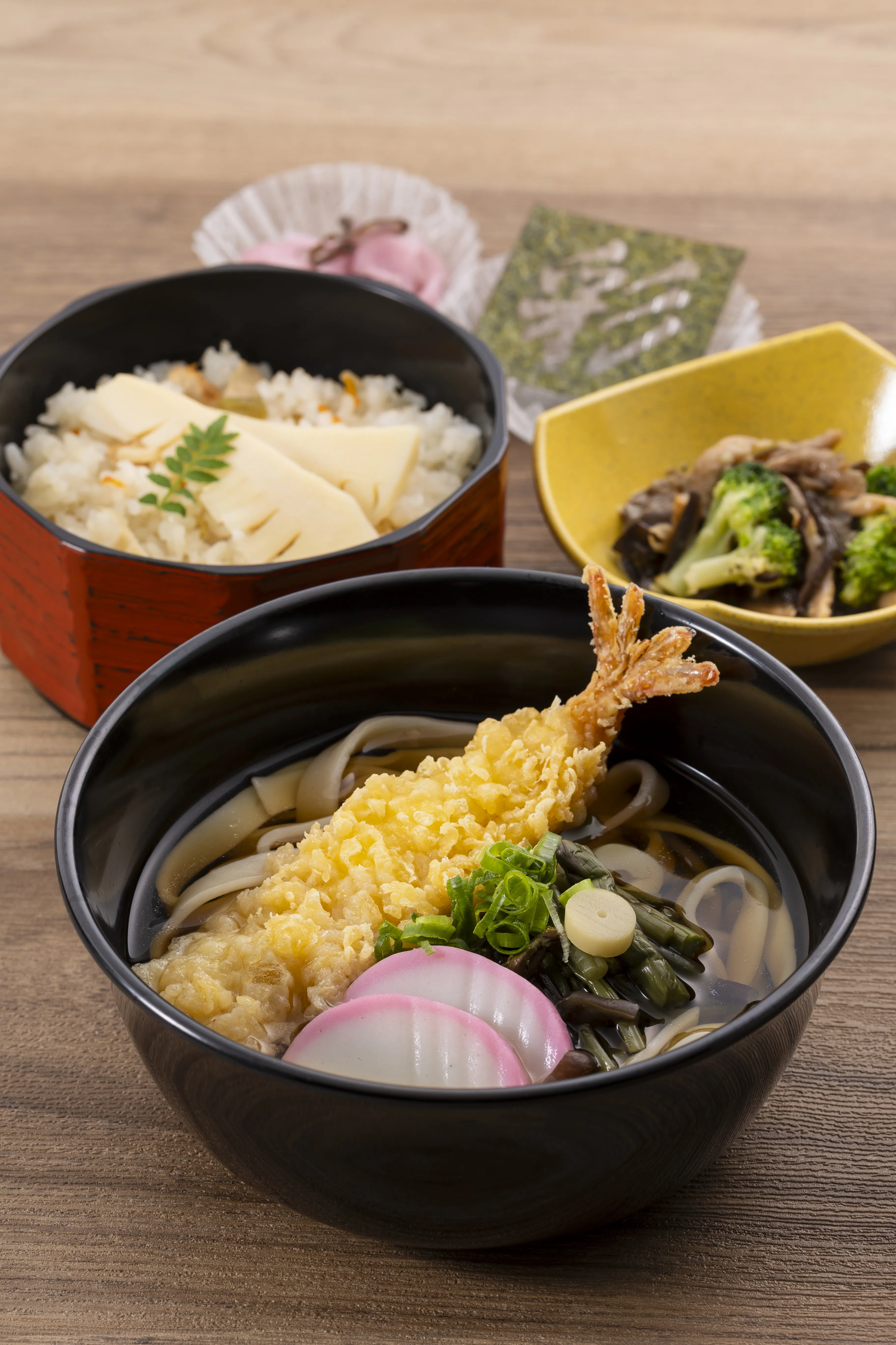 Shrimp Tempura Kishimen Gozen２